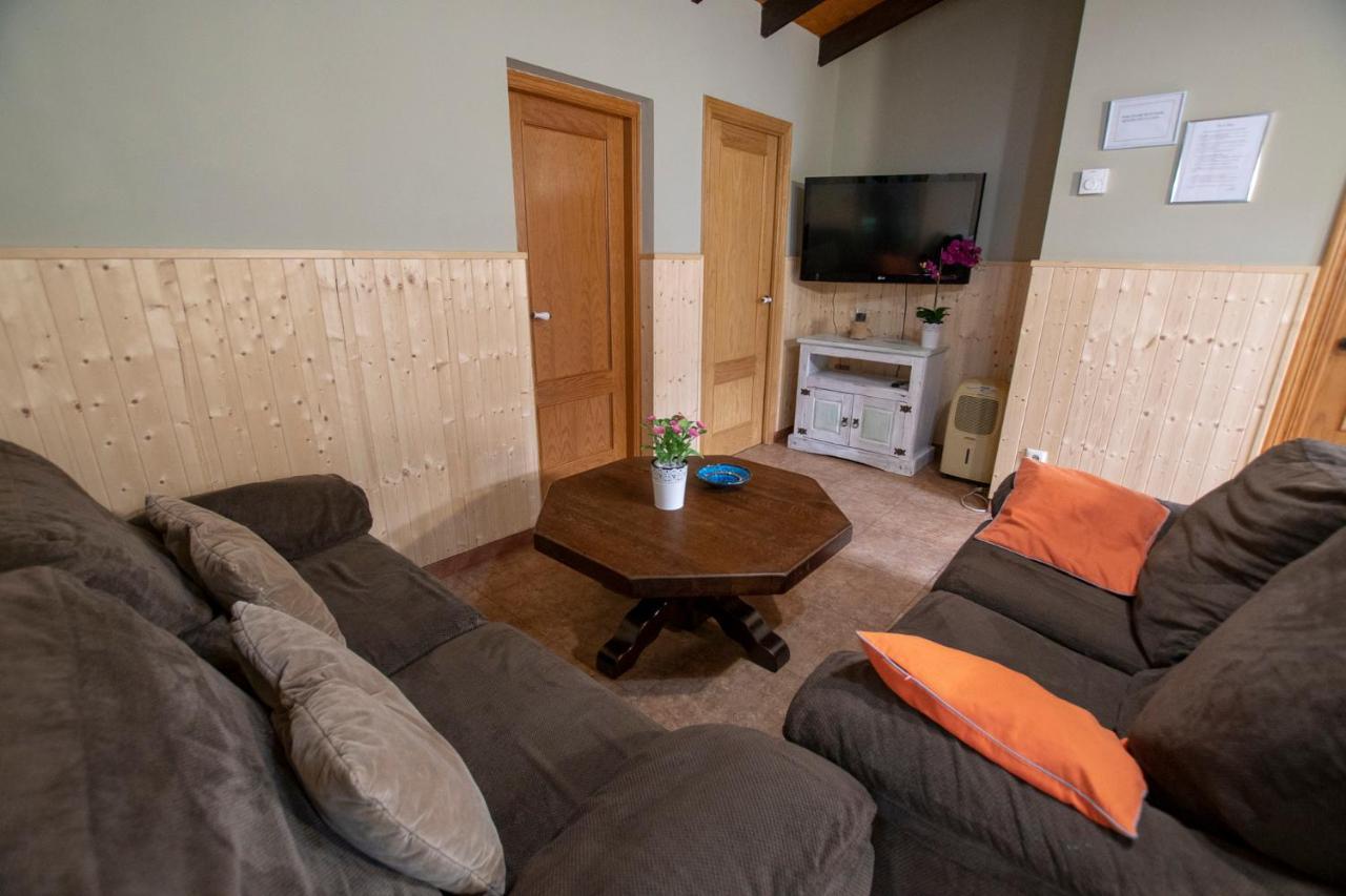 Apartamentos Y Habitaciones Casa Bego Valdredo ภายนอก รูปภาพ
