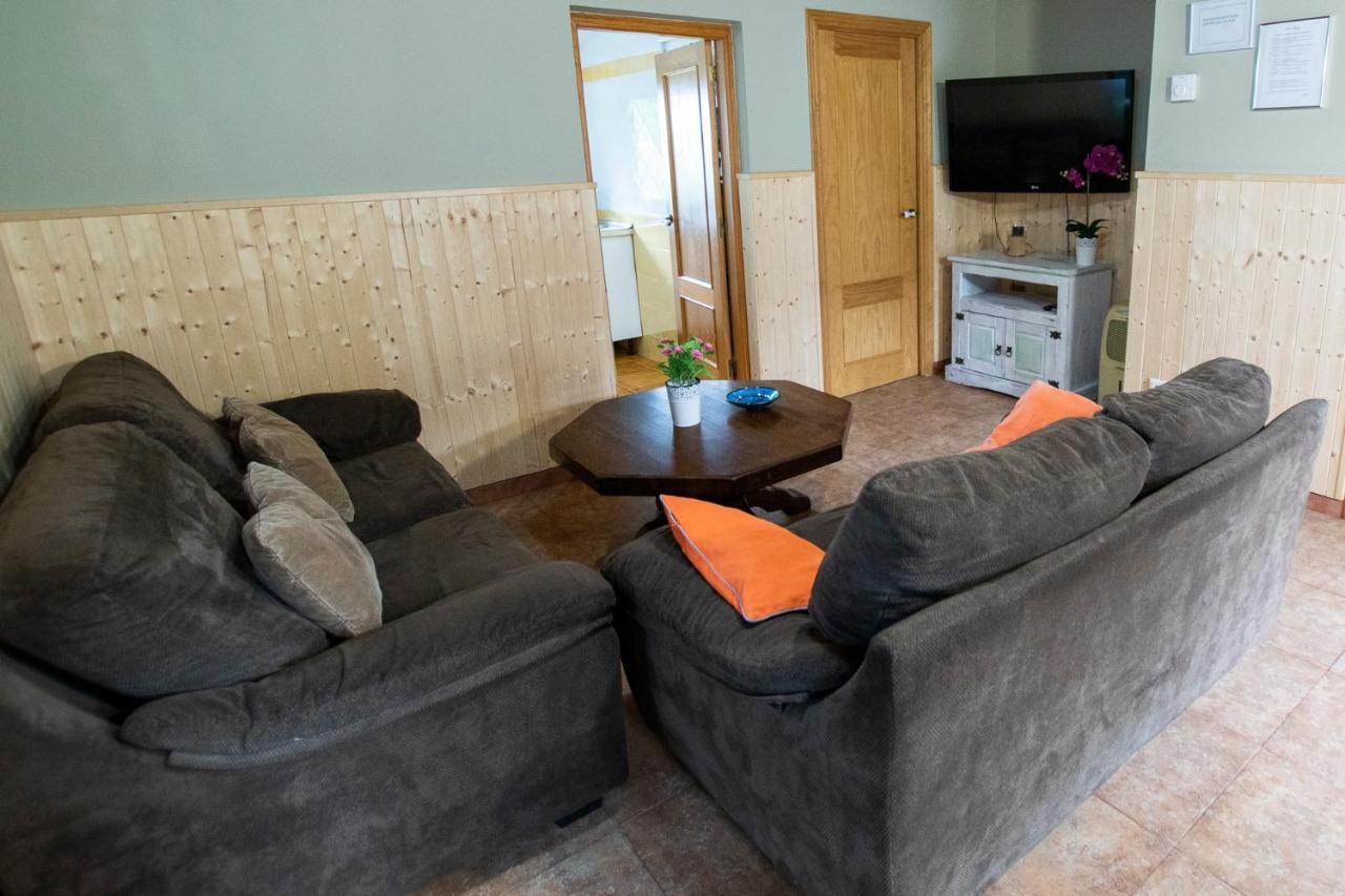 Apartamentos Y Habitaciones Casa Bego Valdredo ภายนอก รูปภาพ