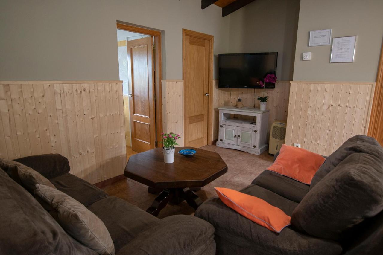 Apartamentos Y Habitaciones Casa Bego Valdredo ภายนอก รูปภาพ